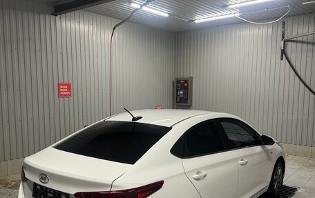 Hyundai Solaris II рестайлинг, 2022 год, 1 850 000 рублей, 5 фотография