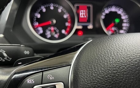 Volkswagen Tiguan II, 2018 год, 2 500 000 рублей, 8 фотография