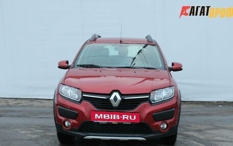 Renault Sandero II рестайлинг, 2015 год, 900 000 рублей, 3 фотография