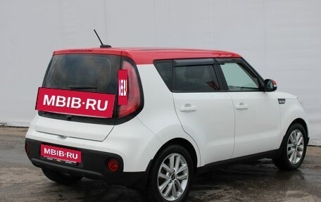 KIA Soul II рестайлинг, 2019 год, 1 825 000 рублей, 8 фотография
