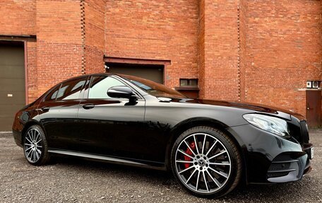 Mercedes-Benz E-Класс, 2017 год, 3 600 000 рублей, 3 фотография