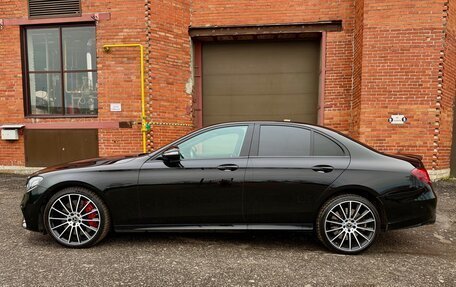 Mercedes-Benz E-Класс, 2017 год, 3 600 000 рублей, 9 фотография