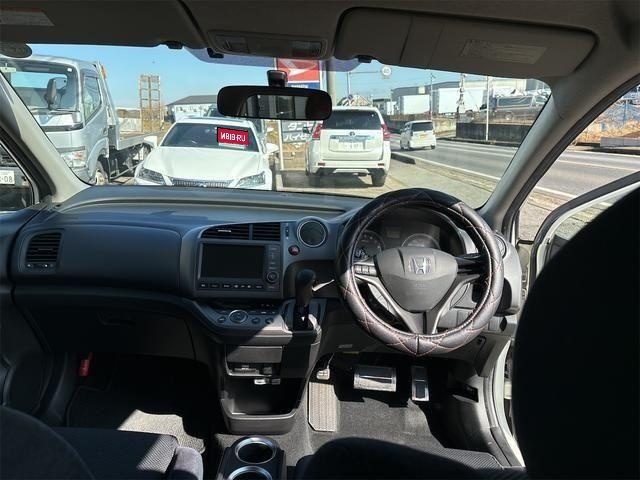 Honda Stream II рестайлинг, 2009 год, 880 000 рублей, 9 фотография