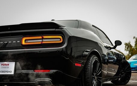 Dodge Challenger III рестайлинг 2, 2020 год, 4 100 000 рублей, 13 фотография