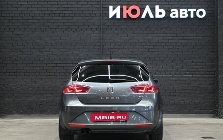 SEAT Leon II, 2012 год, 700 000 рублей, 7 фотография