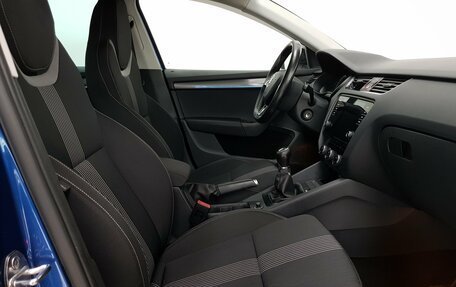 Skoda Octavia, 2018 год, 1 400 000 рублей, 22 фотография