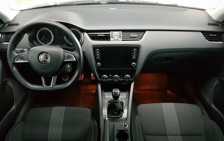 Skoda Octavia, 2018 год, 1 400 000 рублей, 25 фотография