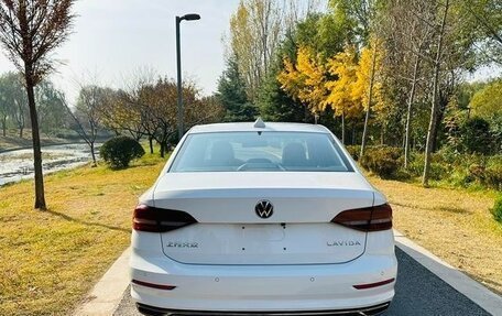 Volkswagen Lavida, 2021 год, 1 200 000 рублей, 4 фотография