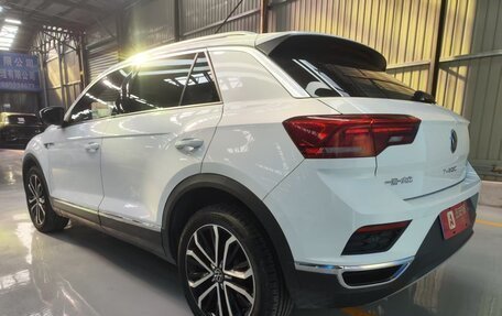 Volkswagen T-Roc I, 2022 год, 1 601 355 рублей, 7 фотография