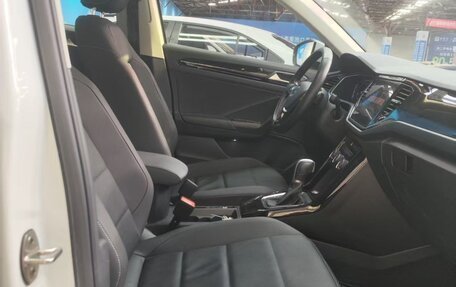 Volkswagen T-Roc I, 2022 год, 1 601 355 рублей, 19 фотография