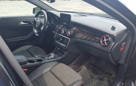 Mercedes-Benz GLA AMG, 2018 год, 3 500 000 рублей, 7 фотография