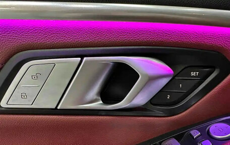 BMW 3 серия, 2022 год, 3 100 000 рублей, 13 фотография