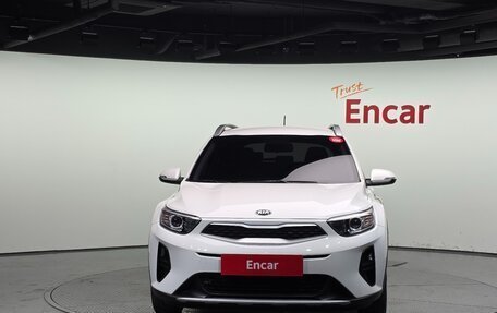 KIA Stonic, 2019 год, 1 400 143 рублей, 2 фотография