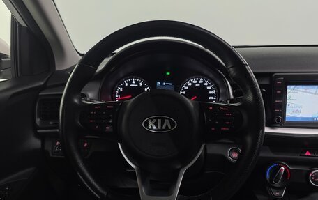 KIA Stonic, 2019 год, 1 400 143 рублей, 8 фотография