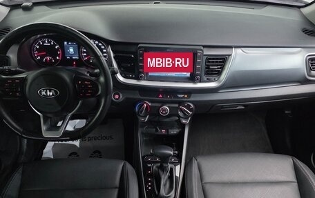 KIA Stonic, 2019 год, 1 400 143 рублей, 7 фотография