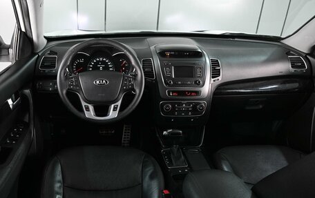 KIA Sorento II рестайлинг, 2013 год, 1 649 000 рублей, 6 фотография