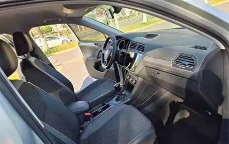 Volkswagen Tiguan II, 2021 год, 2 400 143 рублей, 9 фотография