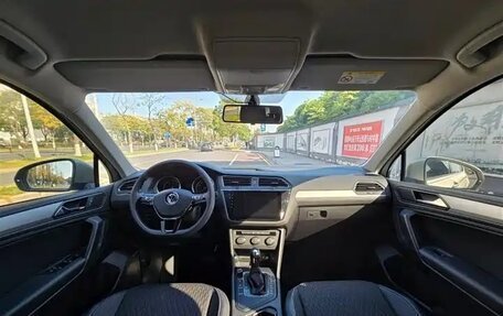 Volkswagen Tiguan II, 2021 год, 2 400 143 рублей, 11 фотография