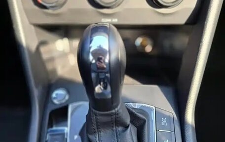 Volkswagen Tiguan II, 2021 год, 2 400 143 рублей, 13 фотография