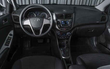 Hyundai Solaris II рестайлинг, 2016 год, 1 220 000 рублей, 6 фотография