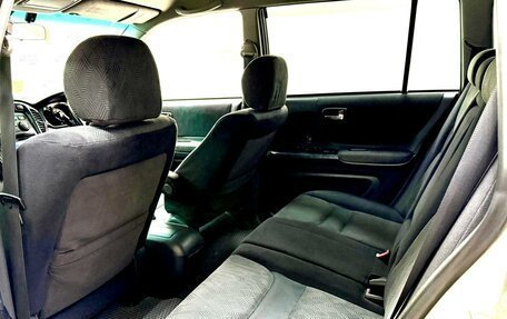 Toyota Kluger I, 2001 год, 1 115 000 рублей, 21 фотография