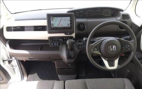 Honda N-BOX II, 2022 год, 980 000 рублей, 5 фотография