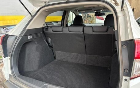 Honda Vezel, 2017 год, 1 450 000 рублей, 15 фотография