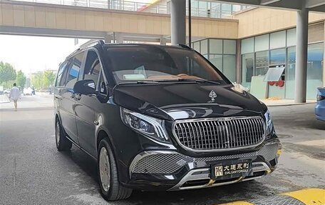 Mercedes-Benz Vito, 2022 год, 6 600 000 рублей, 2 фотография