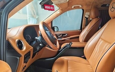 Mercedes-Benz Vito, 2022 год, 6 600 000 рублей, 12 фотография