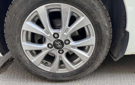 Hyundai Solaris II рестайлинг, 2017 год, 1 250 000 рублей, 5 фотография