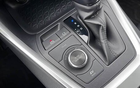 Toyota RAV4, 2022 год, 4 300 888 рублей, 13 фотография