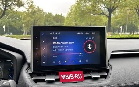 Toyota RAV4, 2022 год, 4 300 888 рублей, 15 фотография