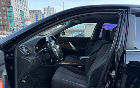 Toyota Camry, 2009 год, 1 050 000 рублей, 2 фотография