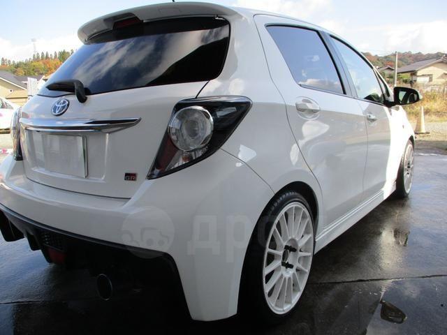 Toyota Vitz XP130 рестайлинг, 2019 год, 915 743 рублей, 2 фотография