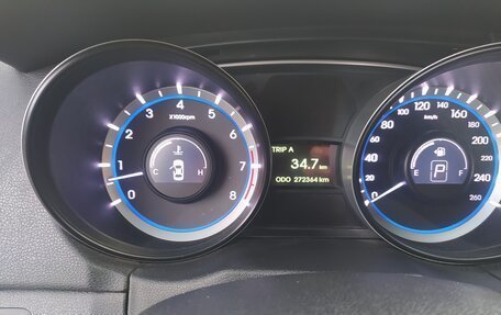 Hyundai Sonata VI, 2011 год, 1 200 000 рублей, 12 фотография