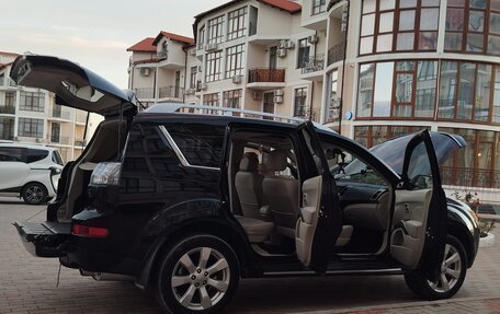 Mitsubishi Outlander III рестайлинг 3, 2008 год, 1 100 000 рублей, 7 фотография