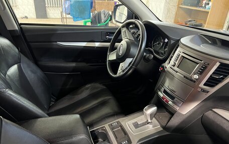 Subaru Outback IV рестайлинг, 2011 год, 1 350 000 рублей, 7 фотография