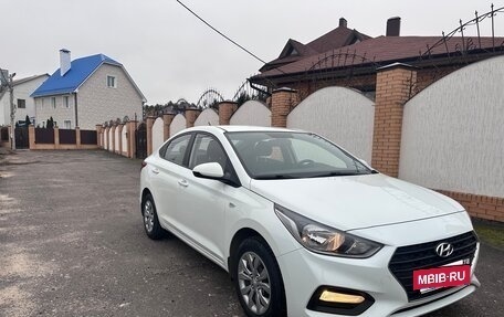 Hyundai Solaris II рестайлинг, 2018 год, 1 330 000 рублей, 8 фотография