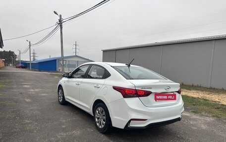Hyundai Solaris II рестайлинг, 2018 год, 1 330 000 рублей, 4 фотография