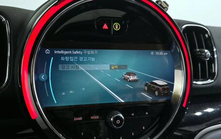 MINI Countryman II (F60), 2022 год, 2 800 000 рублей, 10 фотография