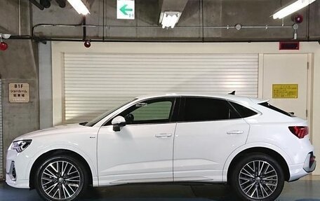 Audi Q3, 2022 год, 2 295 007 рублей, 5 фотография