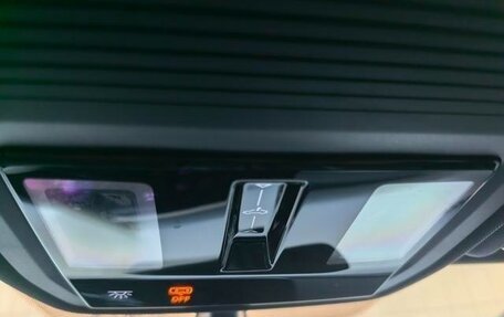 Volkswagen Golf VIII, 2022 год, 1 735 000 рублей, 21 фотография