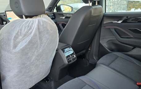 Volkswagen Tiguan, 2025 год, 4 790 000 рублей, 19 фотография