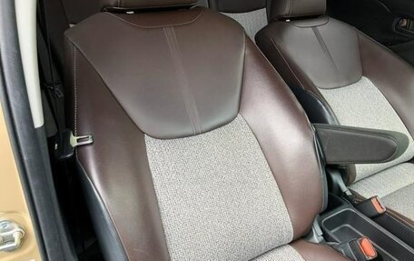 Toyota Yaris Cross, 2022 год, 1 601 000 рублей, 29 фотография