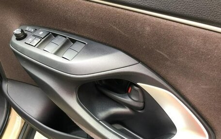 Toyota Yaris Cross, 2022 год, 1 601 000 рублей, 24 фотография