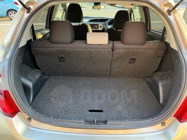 Toyota Vitz XP130 рестайлинг, 2019 год, 669 159 рублей, 8 фотография