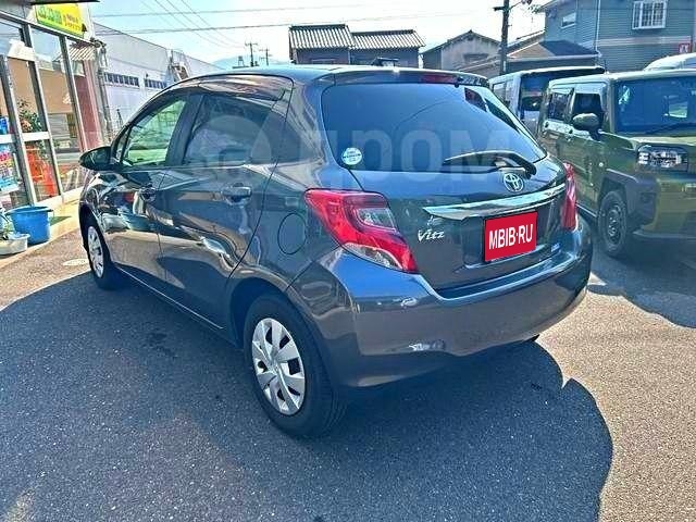 Toyota Vitz XP130 рестайлинг, 2019 год, 795 890 рублей, 13 фотография