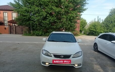 Daewoo Gentra II, 2013 год, 400 000 рублей, 3 фотография