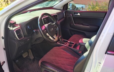 KIA Sportage IV рестайлинг, 2019 год, 3 700 000 рублей, 6 фотография