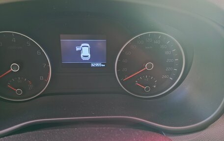 KIA Sportage IV рестайлинг, 2019 год, 3 700 000 рублей, 8 фотография